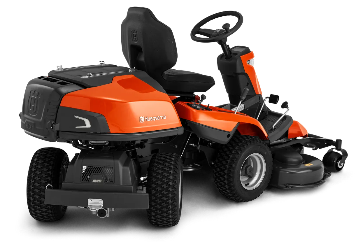 Husqvarna R316TsX AWD nelikveoline mururaider suure kinnistu hooldamiseks